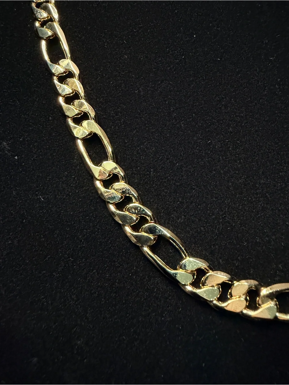 Figaro 20in 8.5MM 14K Stamped Gold Filled Necklace. Get noticed! Brand New.